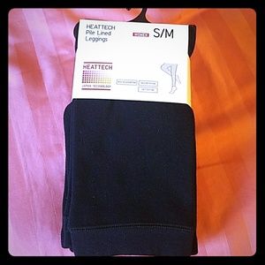 NWT Black Heattech Leggings